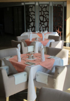 Aquarian Tide Hotel Gaborone Eksteriør billede
